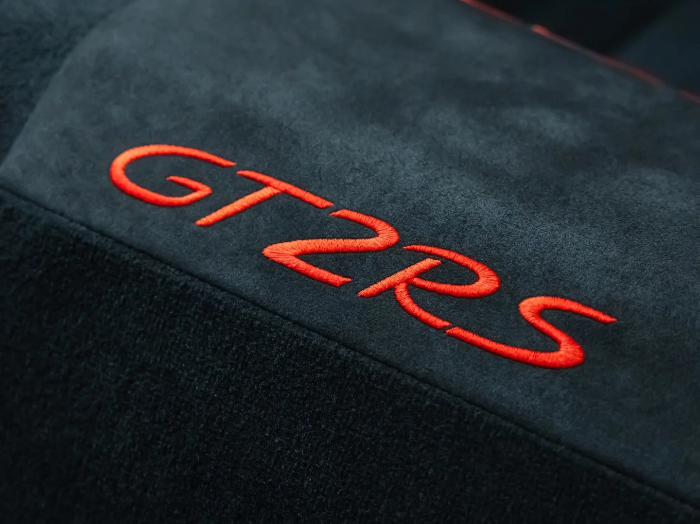 2018 Porsche 911 GT2 RS Weissach, 15/20