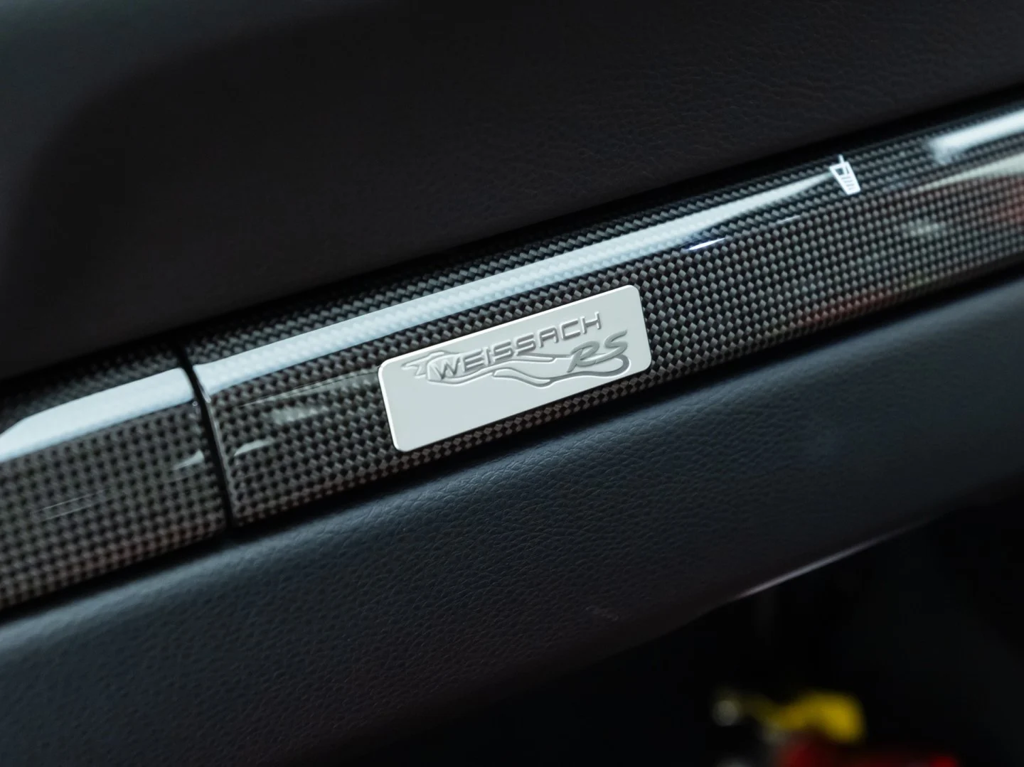 2018 Porsche 911 GT2 RS Weissach, 17/20