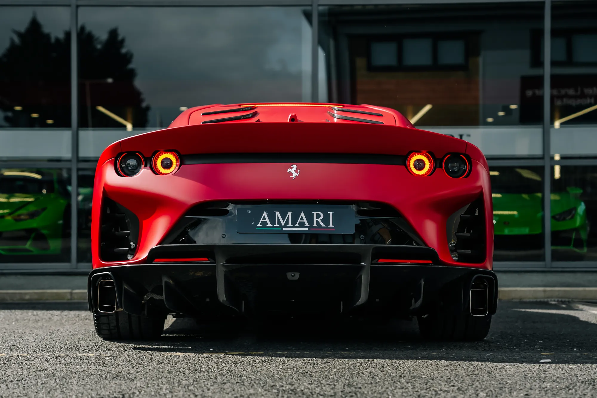 2023 Ferrari 812 Competizione, 7/20
