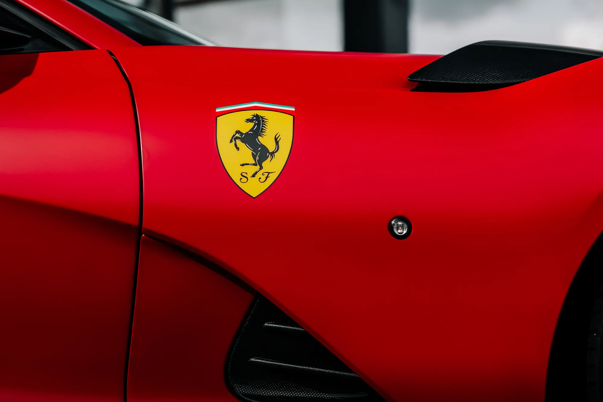 2023 Ferrari 812 Competizione, 11/20