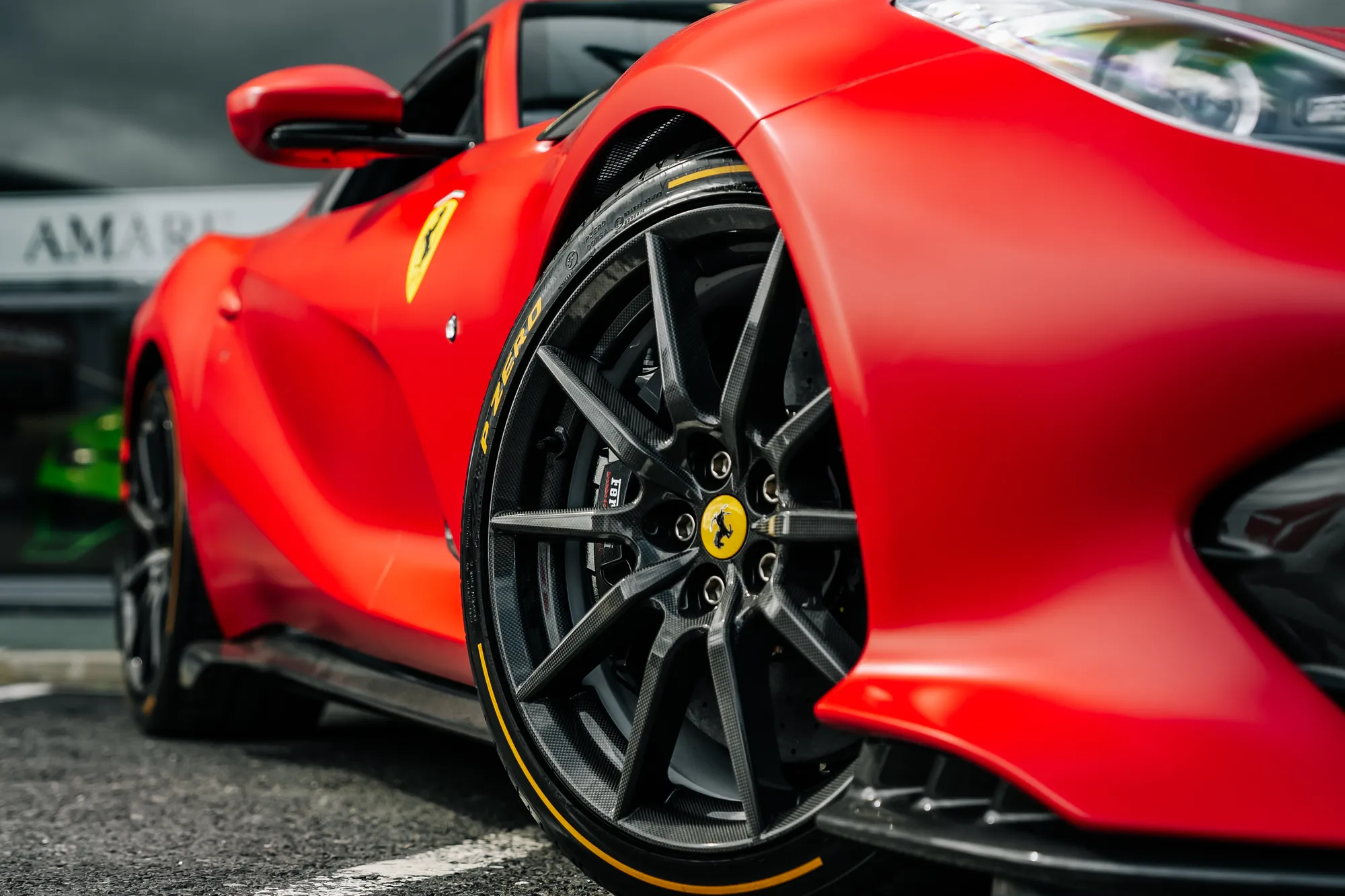 2023 Ferrari 812 Competizione, 14/20