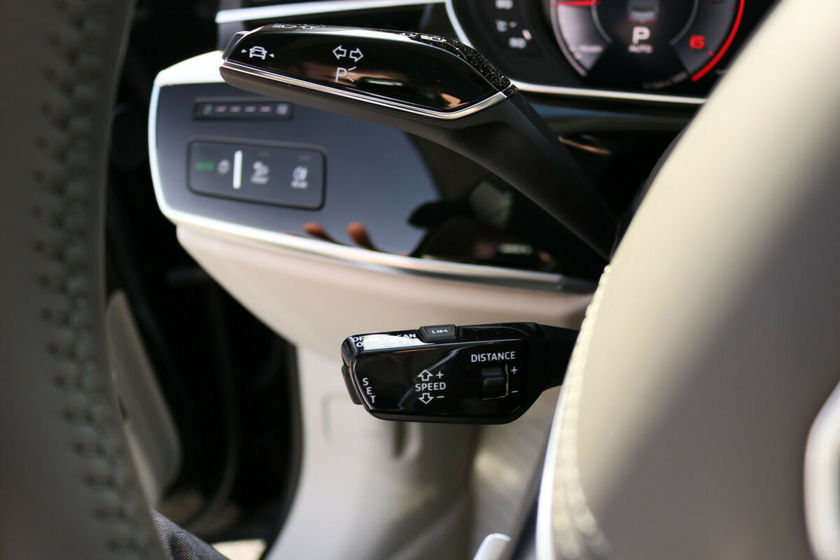2019 Audi A8 L 50 TDI quattro, 6/14