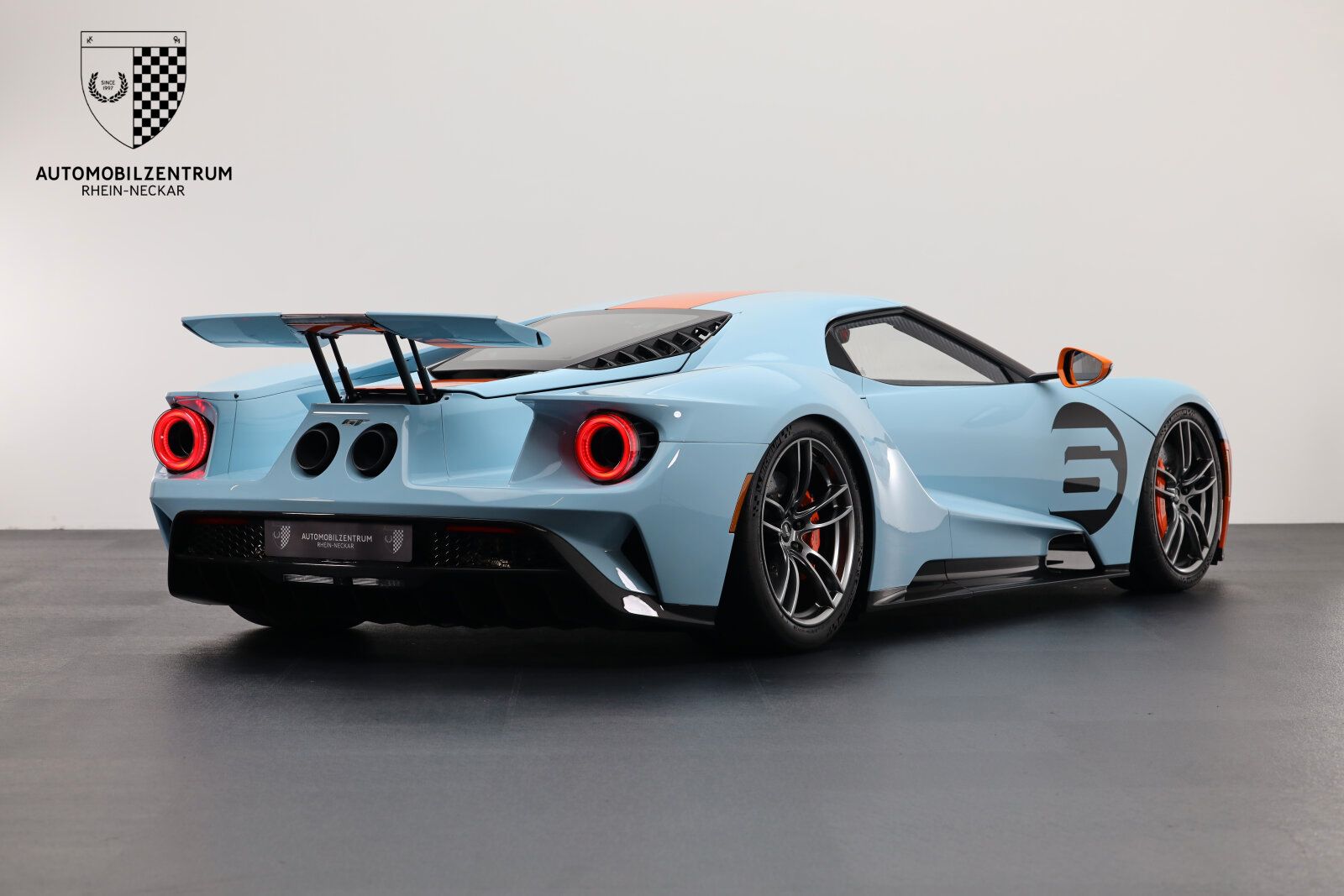 2021 Ford GT Heritage Edition Gulf, 3/17