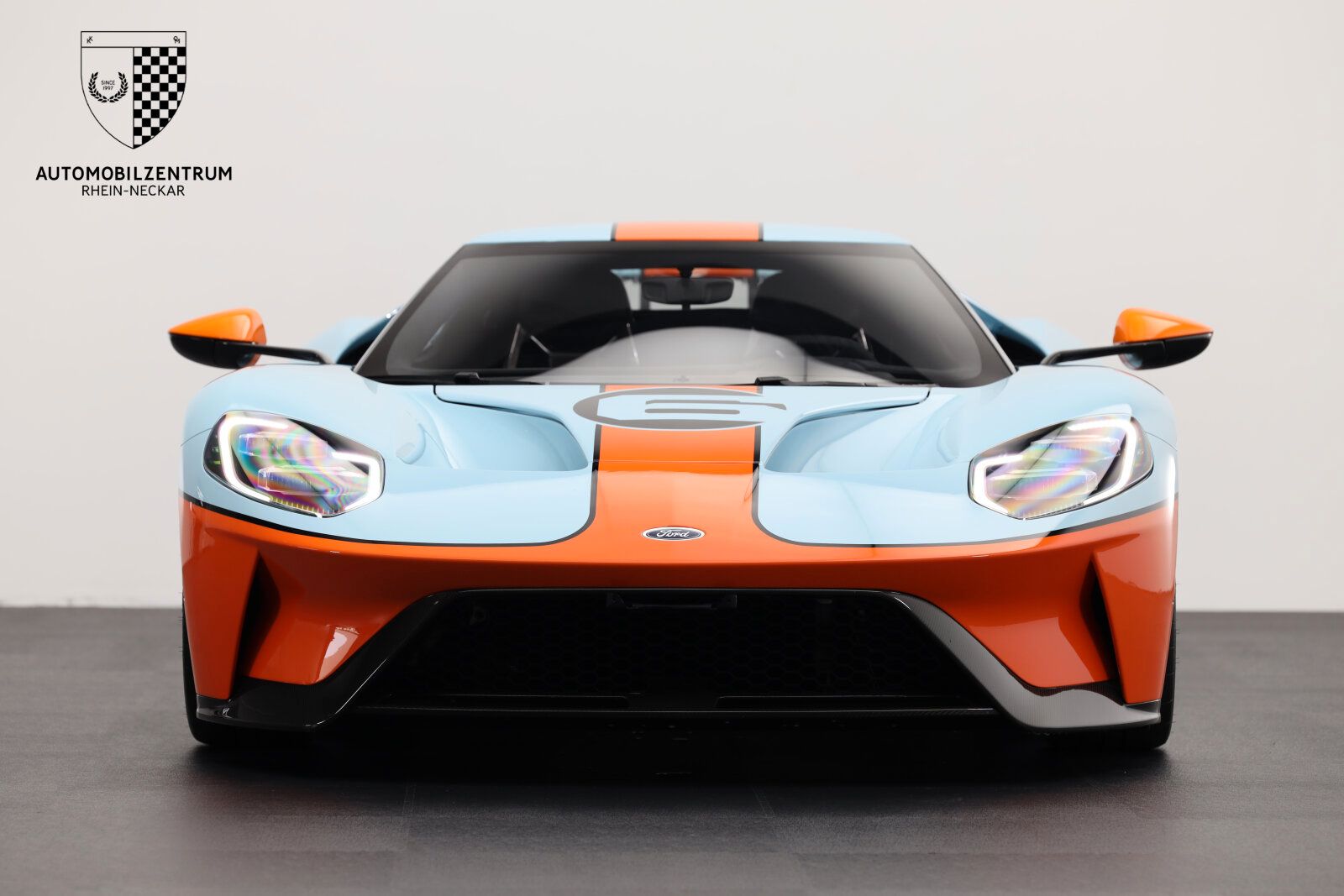 2021 Ford GT Heritage Edition Gulf, 13/17