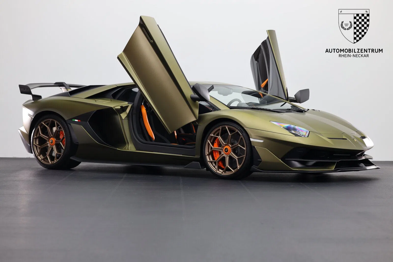 2019 Lamborghini Aventador SVJ