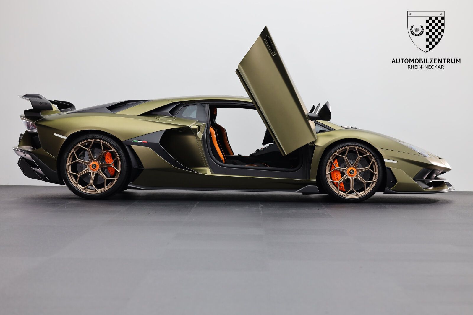 2019 Lamborghini Aventador SVJ, 2/20
