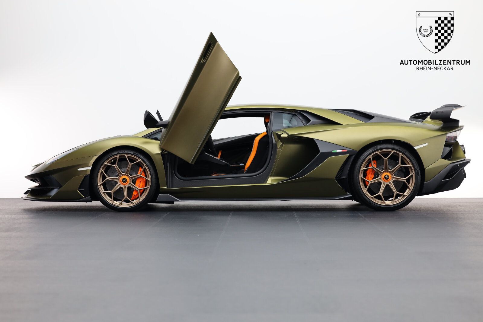 2019 Lamborghini Aventador SVJ, 19/20