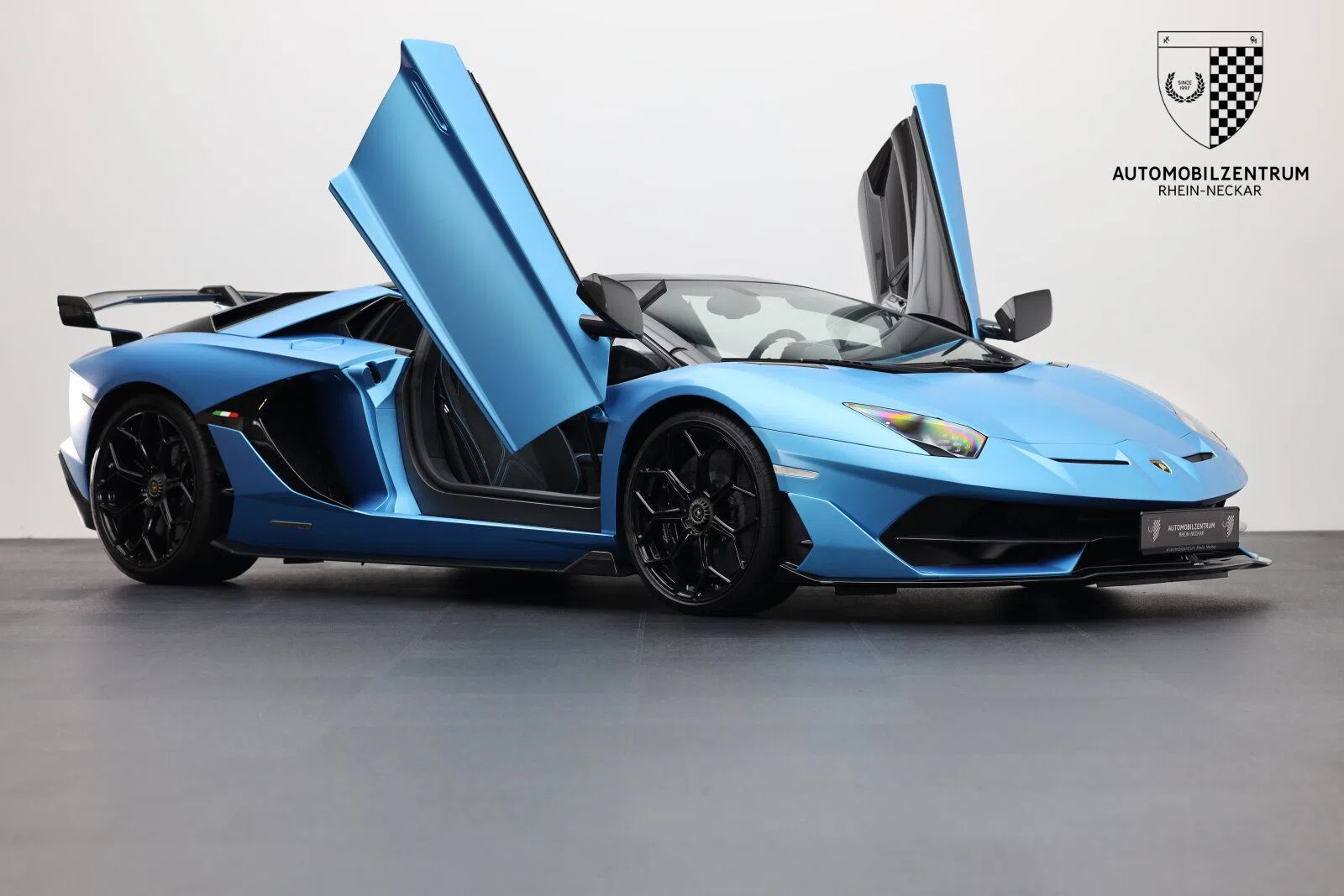 2020 Lamborghini Aventador SVJ Roadster
