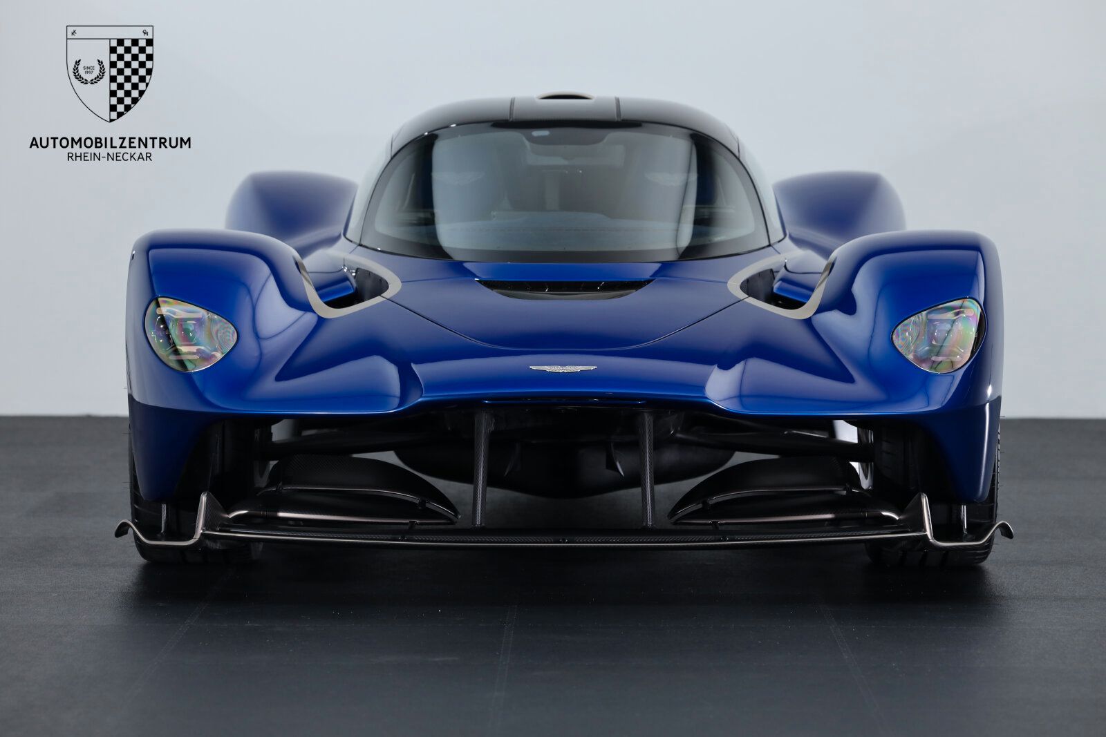 2024 Aston Martin Valkyrie, 19/20