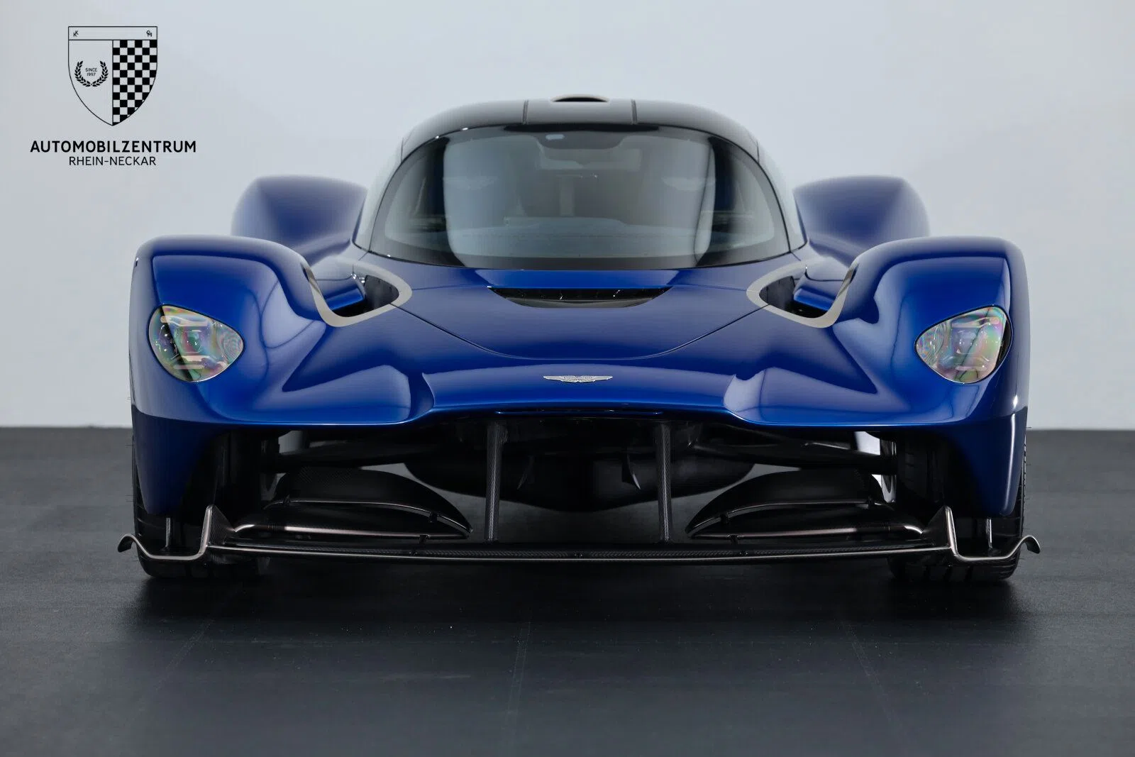 2024 Aston Martin Valkyrie, 19/20