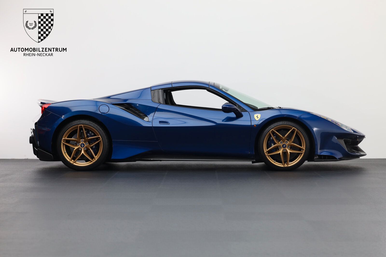 2021 Ferrari 488 Pista Spider, 3/20