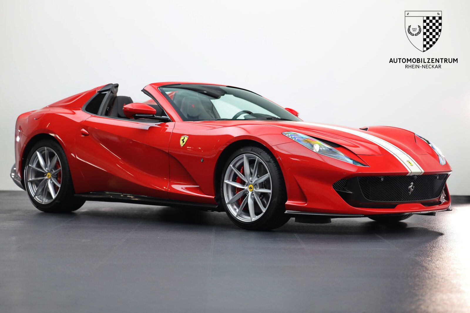 2022 Ferrari 812 GTS