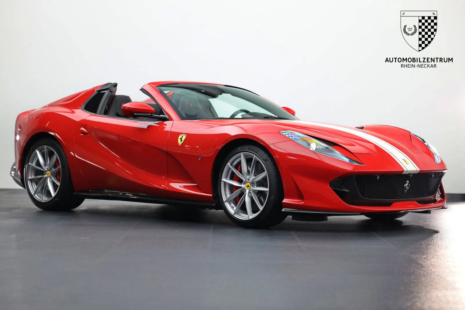 2022 Ferrari 812 GTS
