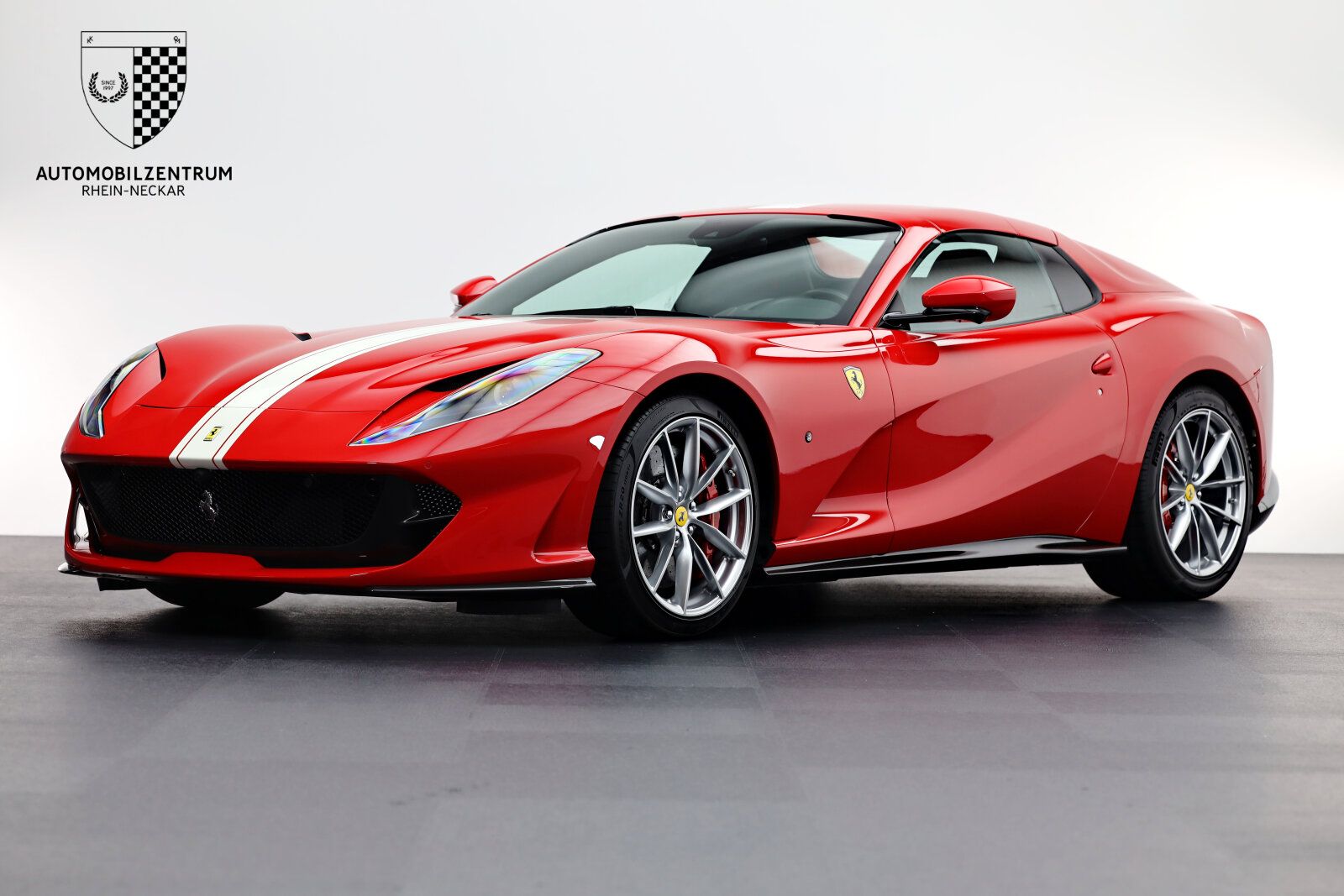 2022 Ferrari 812 GTS, 7/14