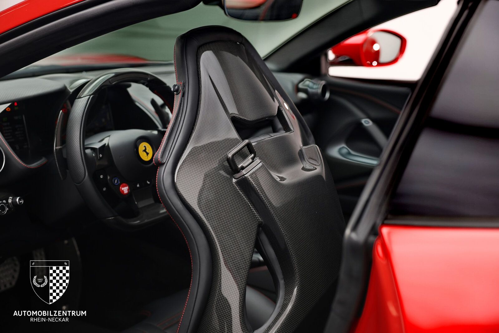 2022 Ferrari 812 GTS, 12/14