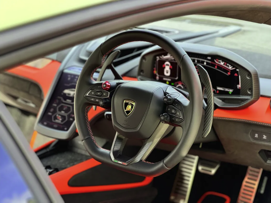 2024 Lamborghini Revuelto, 6/14