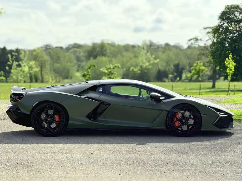 2024 Lamborghini Revuelto, 8/14