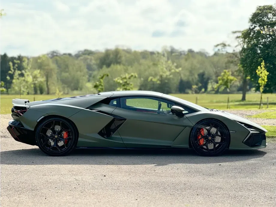 2024 Lamborghini Revuelto for sale, exterior