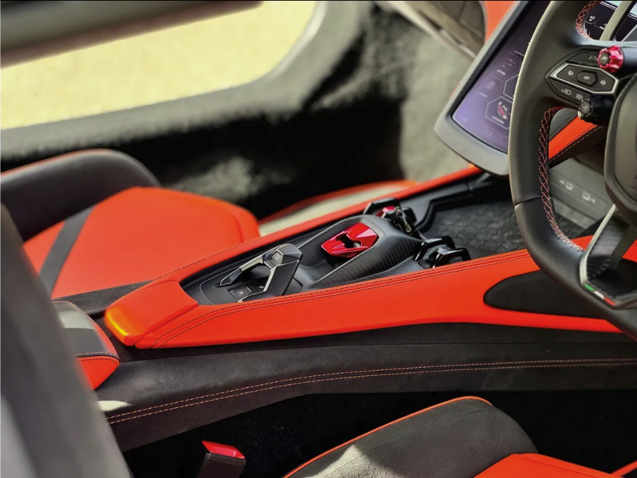 2024 Lamborghini Revuelto, 11/14