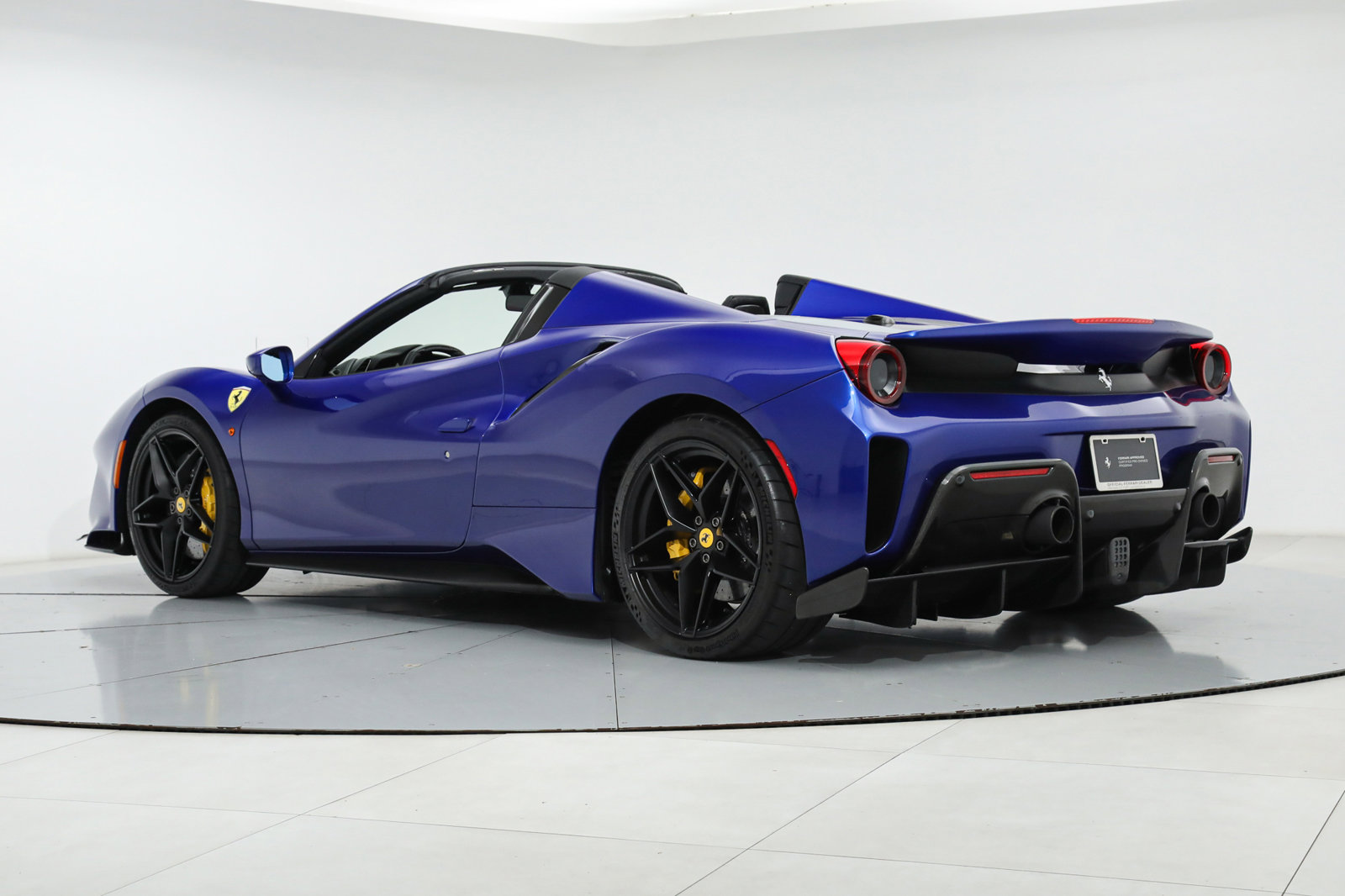 2019 Ferrari 488 Pista Spider, 7/13