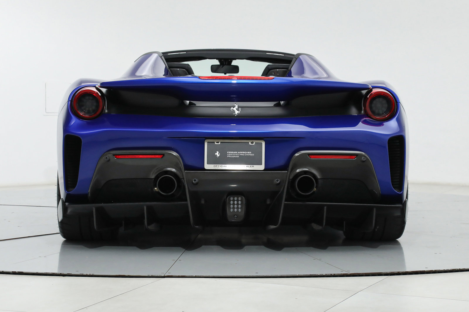 2019 Ferrari 488 Pista Spider, 8/13
