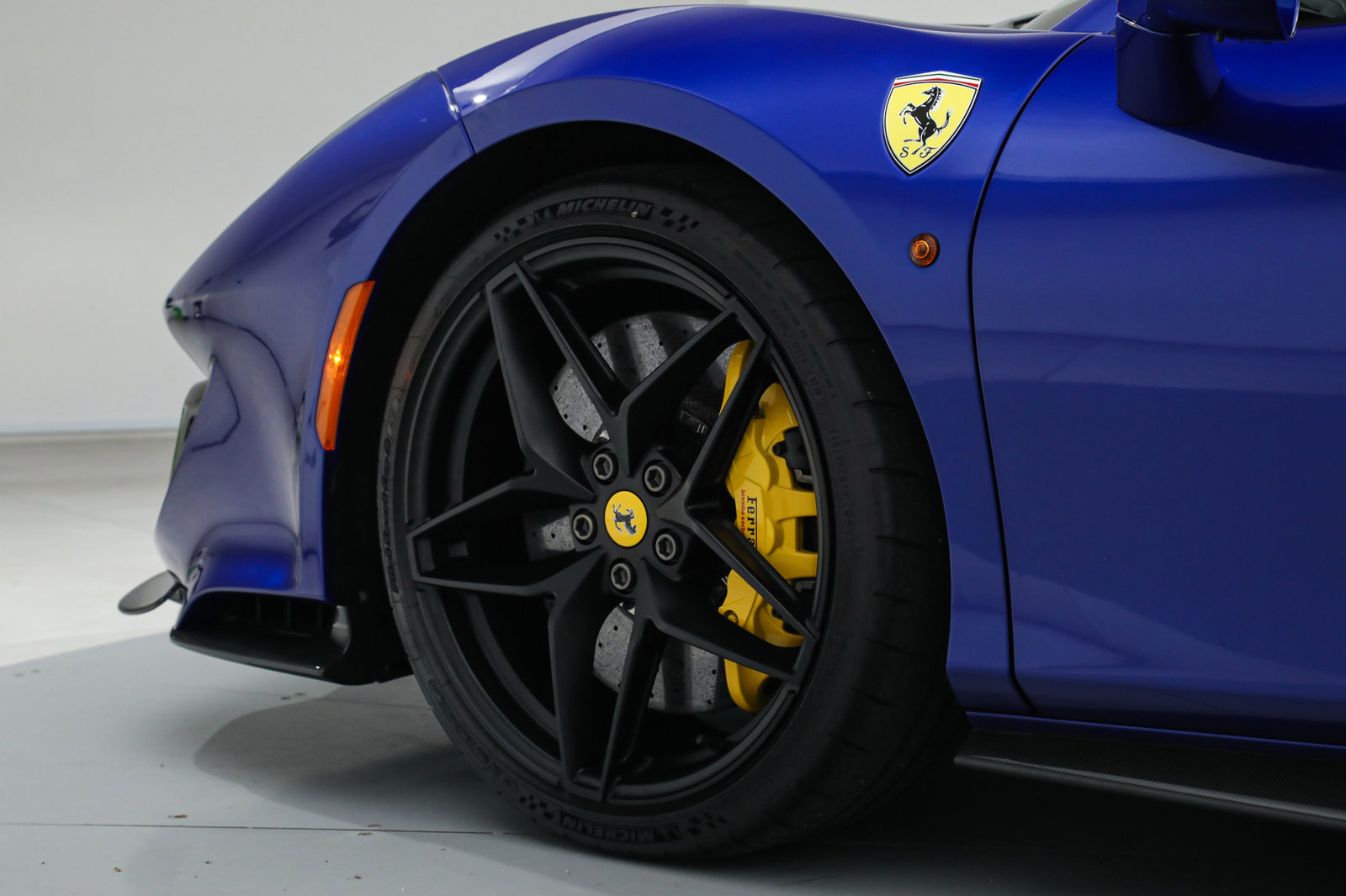 2019 Ferrari 488 Pista Spider, 12/13