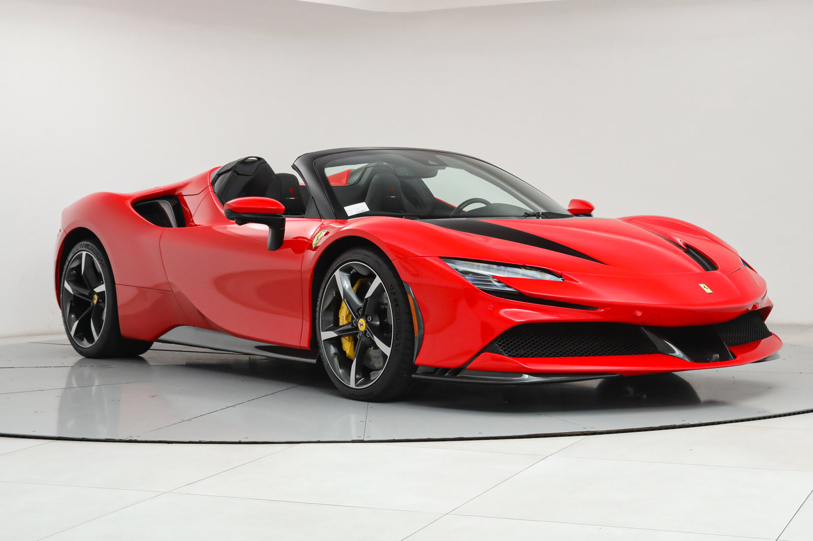 2023 Ferrari SF90 Spider, 12/20