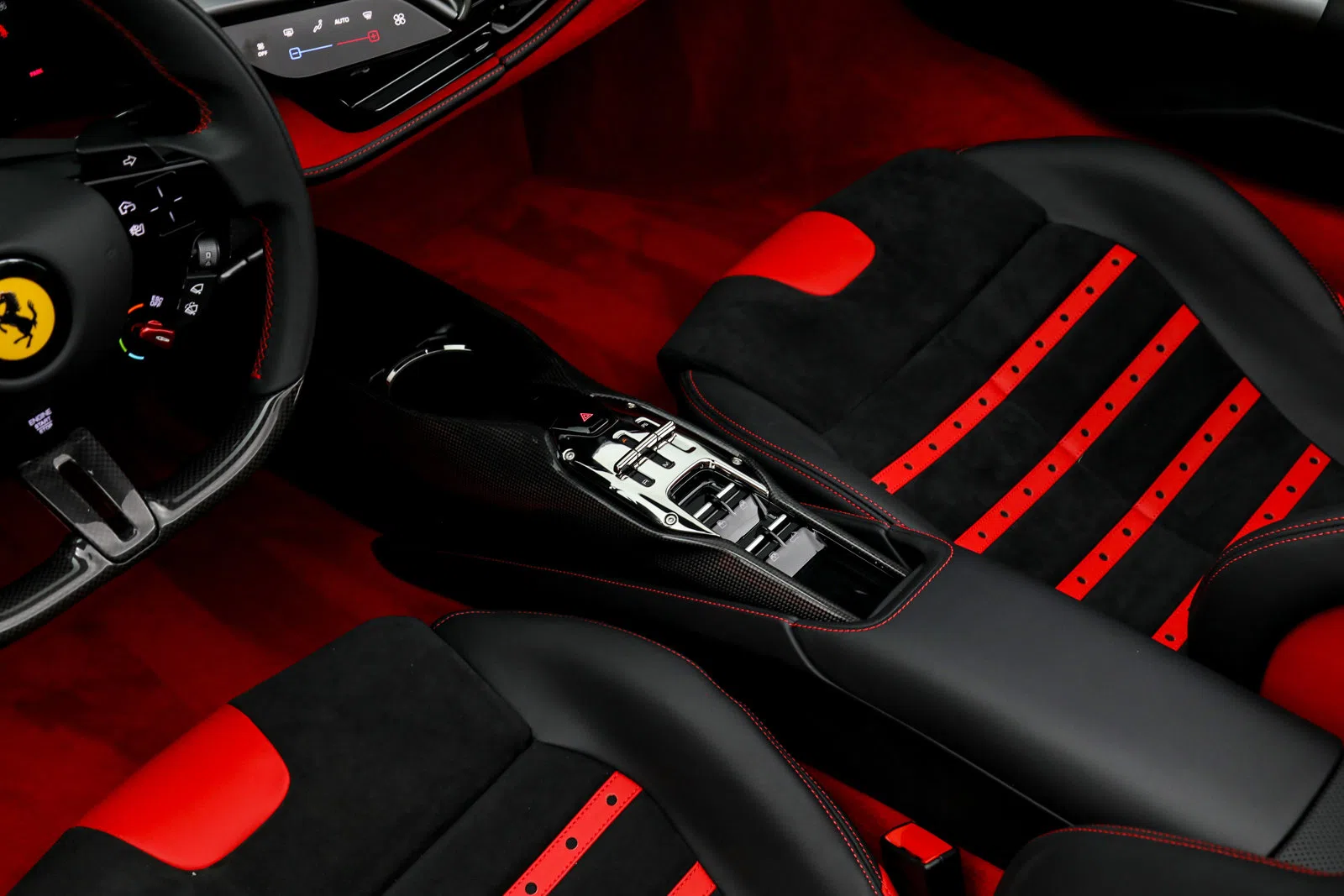 2023 Ferrari SF90 Spider interior, seats