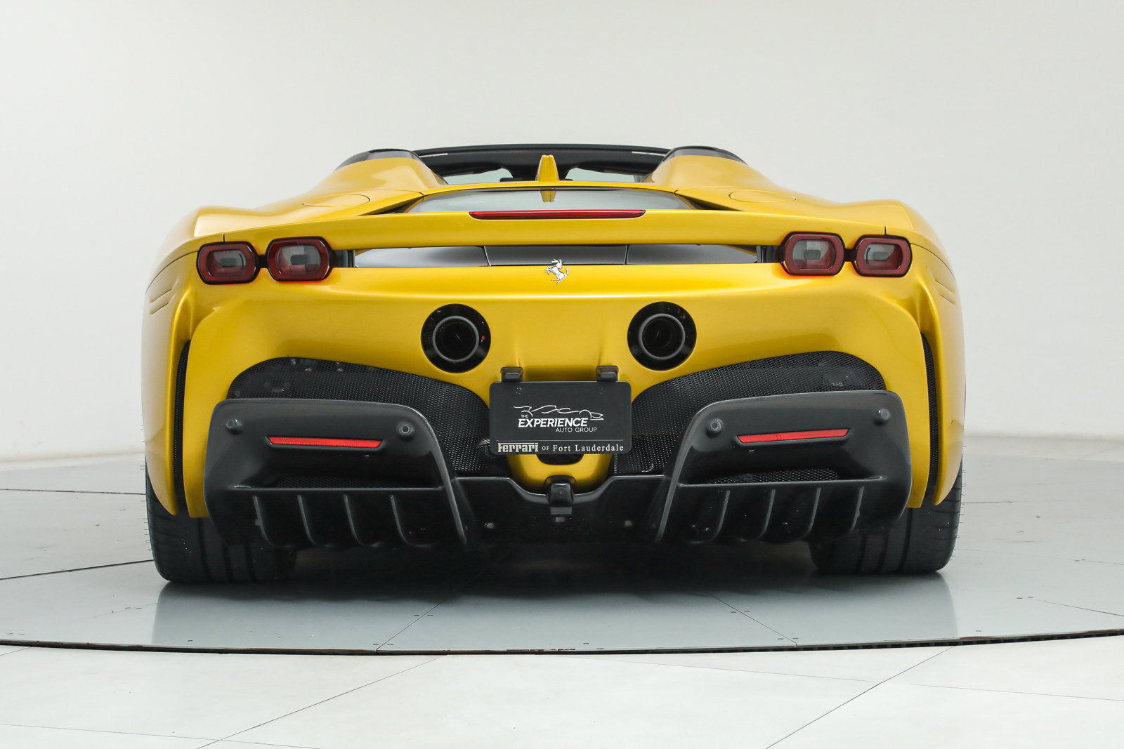 2023 Ferrari SF90 Spider, 9/20