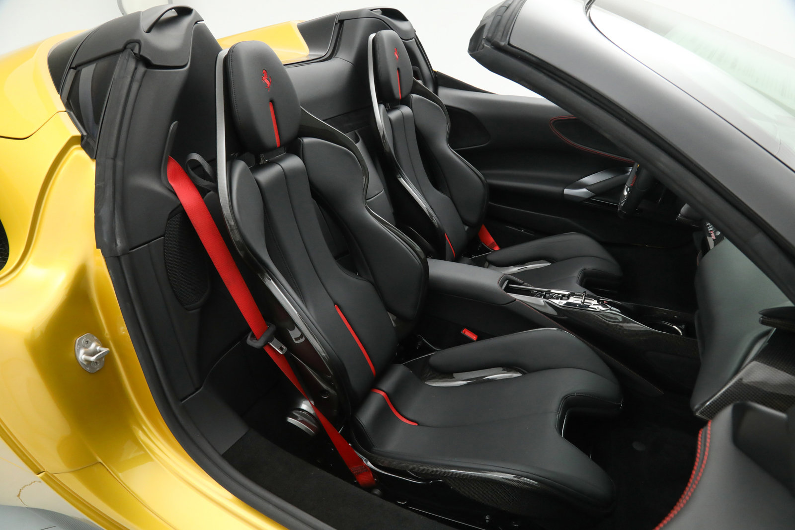 2023 Ferrari SF90 Spider, 19/20