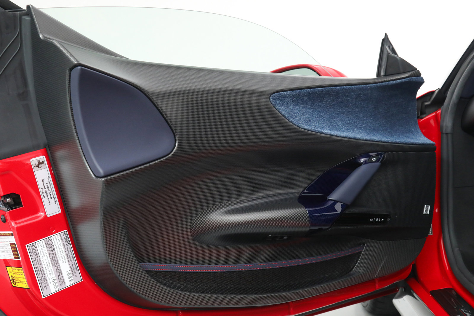 2022 Ferrari SF90 Stradale Assetto Fiorano, 8/20