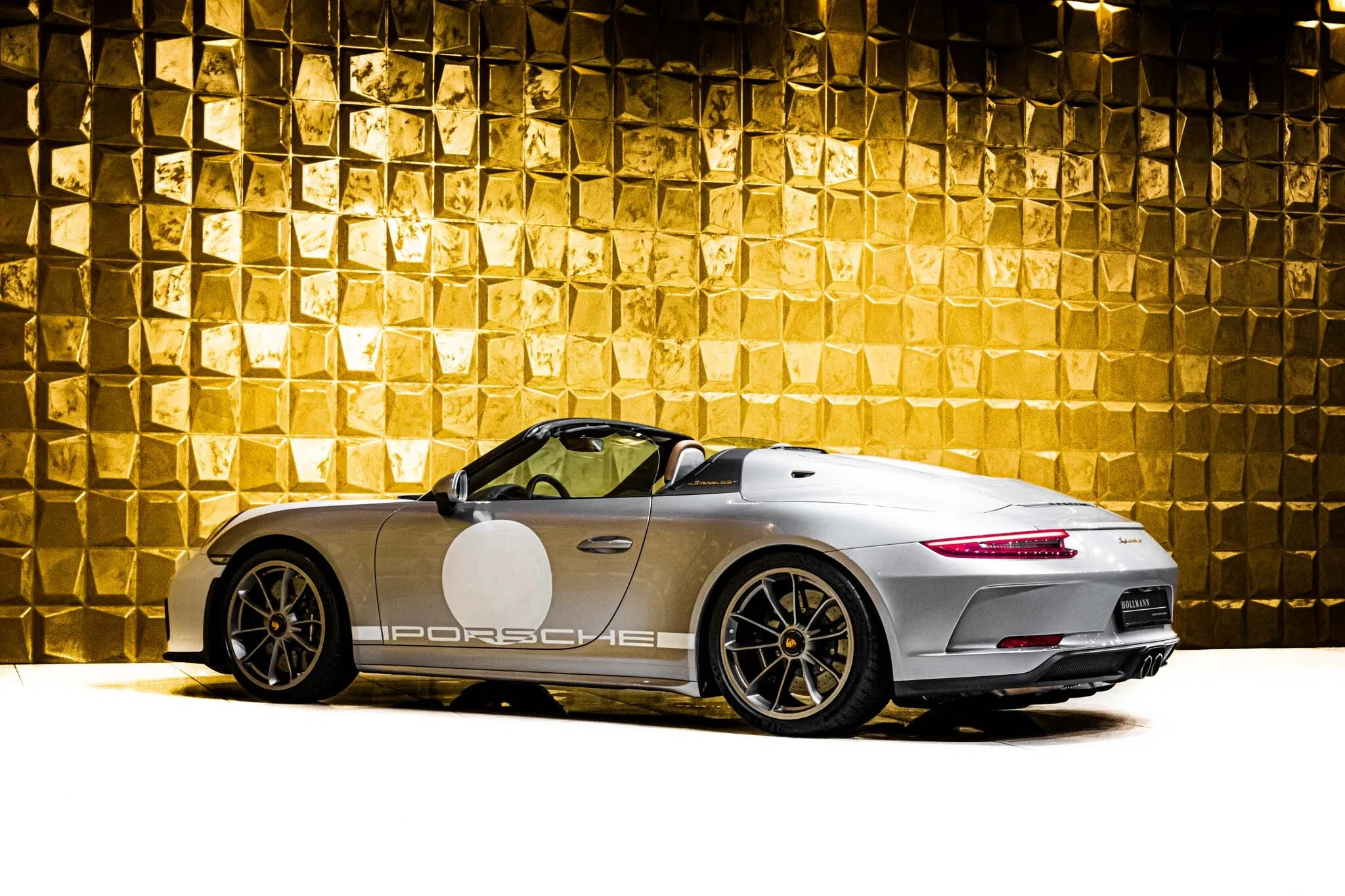 2024 Porsche 911 Speedster Heritage Design Edition for sale, exterior, GT Silver Metallic