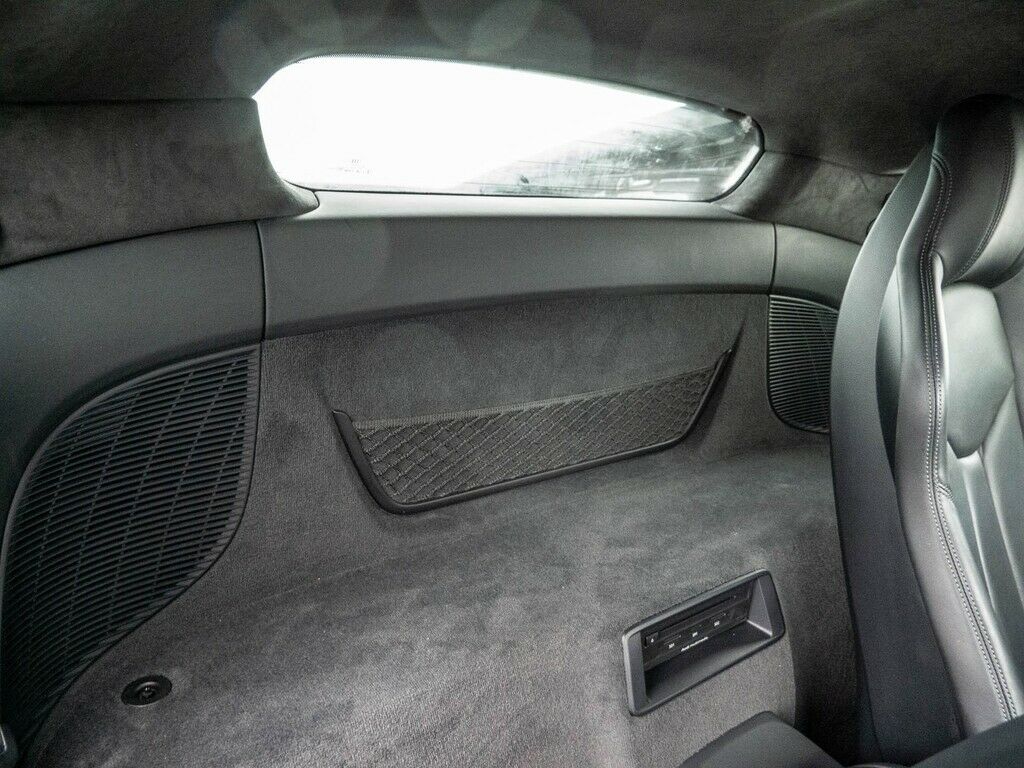 2016 Audi R8 V10 plus 5.2FSI, 9/14