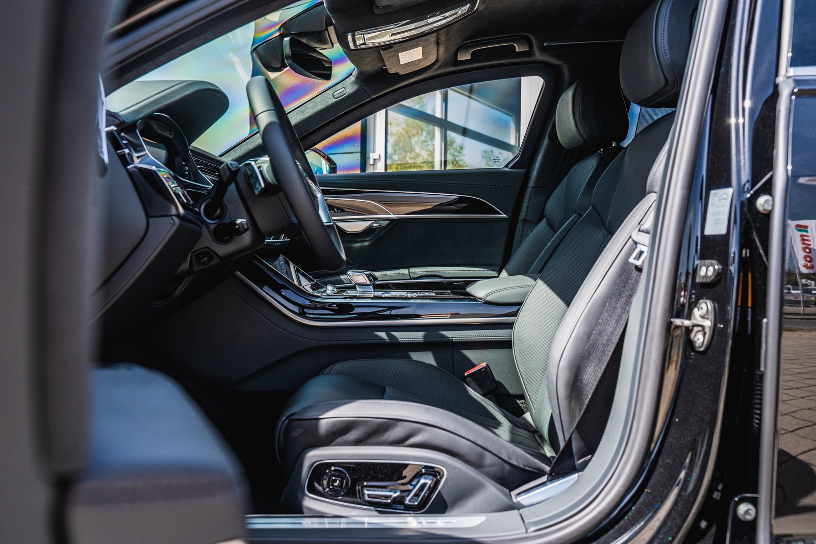 2024 Audi A8 L Security, 9/20
