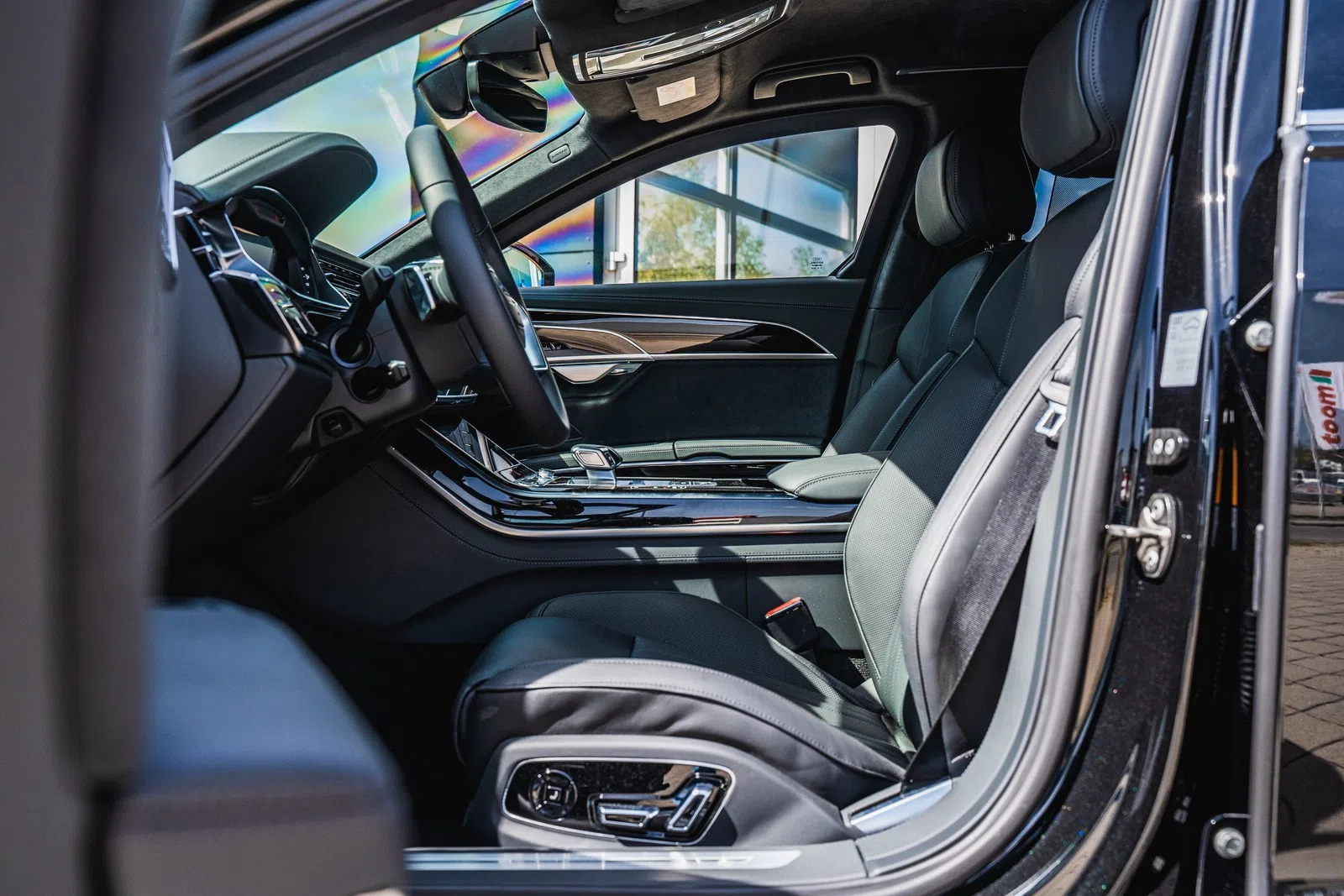 2024 Audi A8 L Security interior, seats