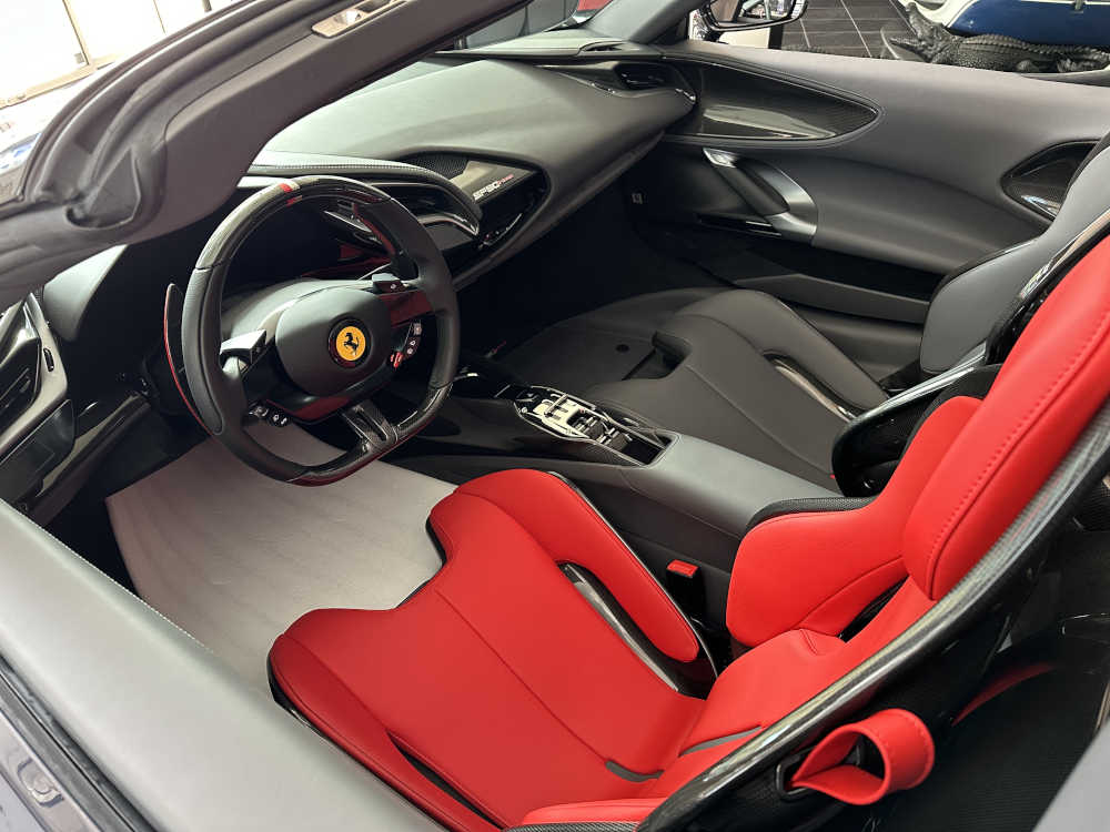 2023 Ferrari SF90 Spider Atelier, 7/9