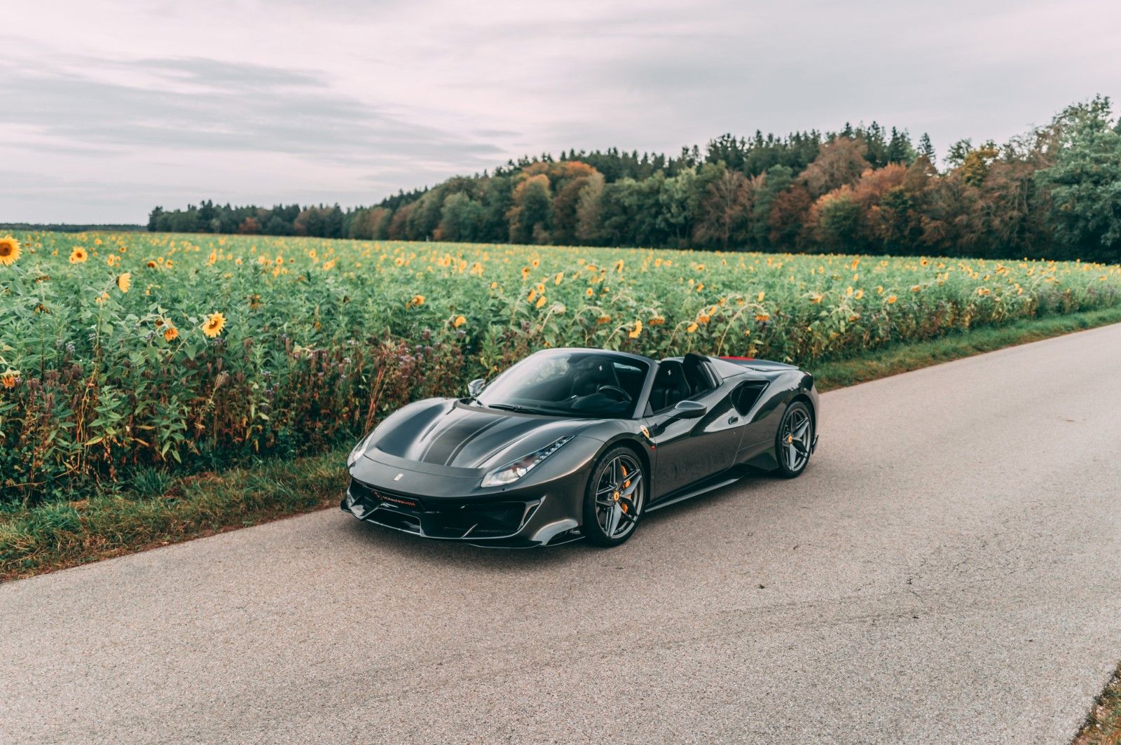 2020 Ferrari 488 Pista Spider, 12/18