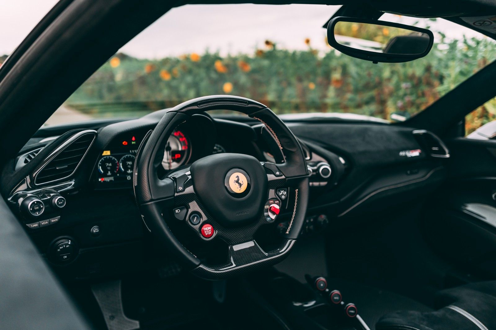 2020 Ferrari 488 Pista Spider, 14/18