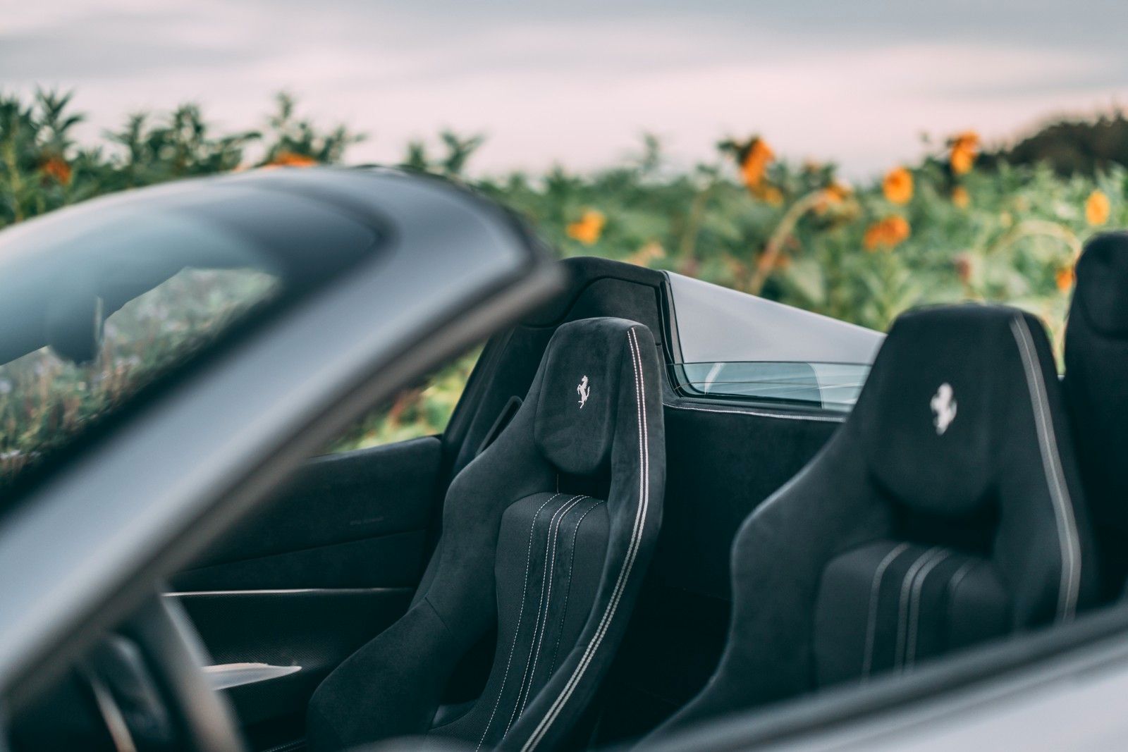 2020 Ferrari 488 Pista Spider, 16/18