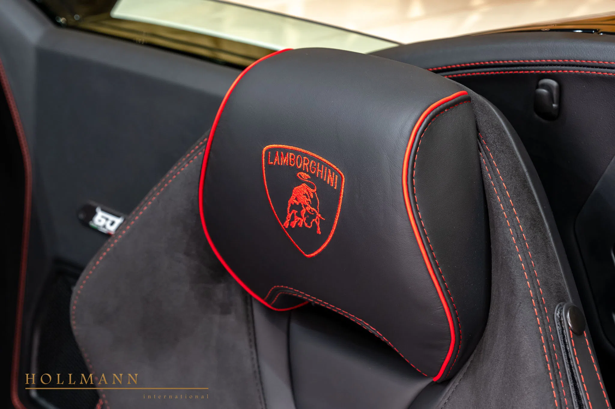 2024 Lamborghini Huracan Evo Spyder interior, seats