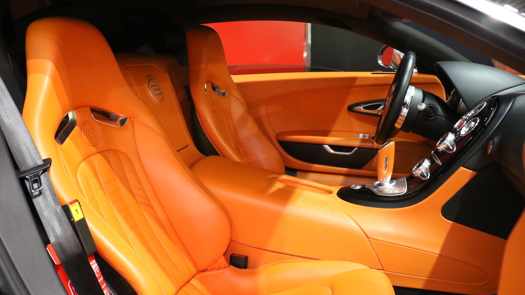2010 BUGATTI Veyron Sang Noir, 16/20