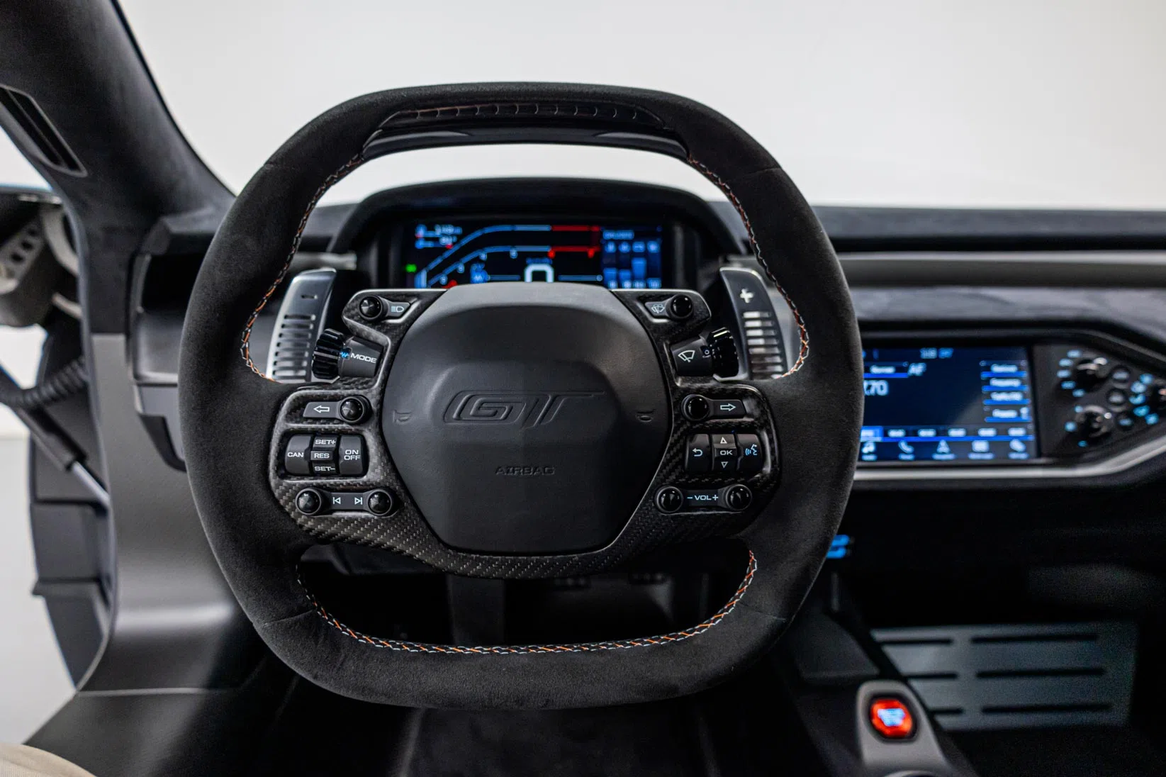 2019 Ford GT Heritage Edition interior