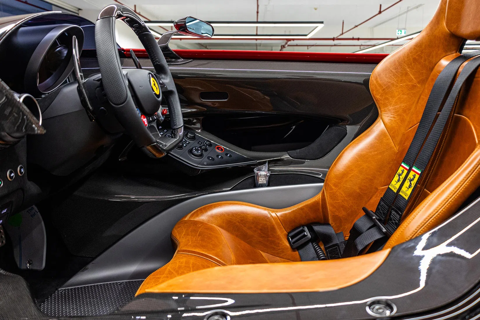 2020 Ferrari Monza SP1 interior