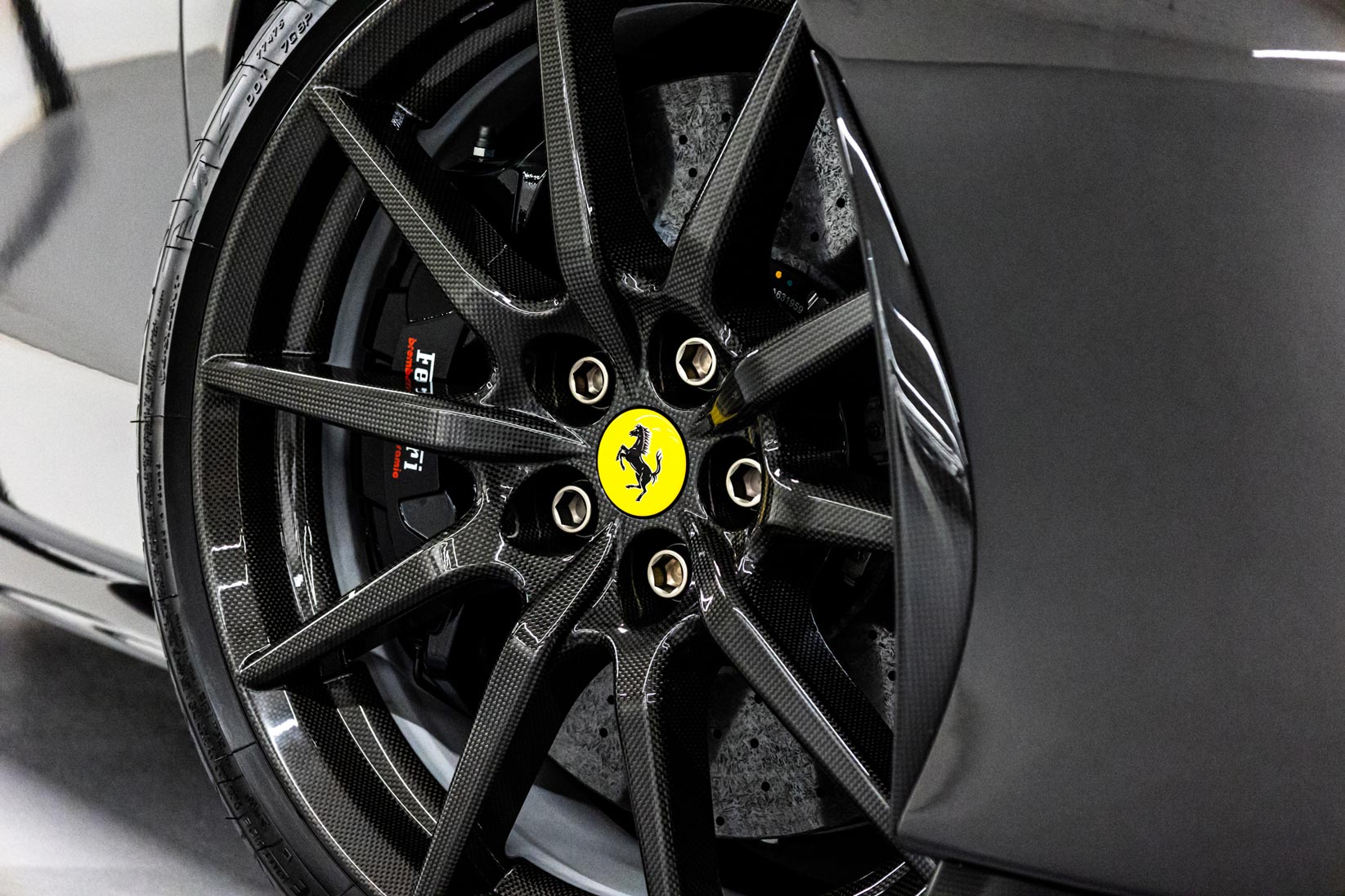 2022 Ferrari SF90 Stradale Ispirazioni Tailor Made, 7/20