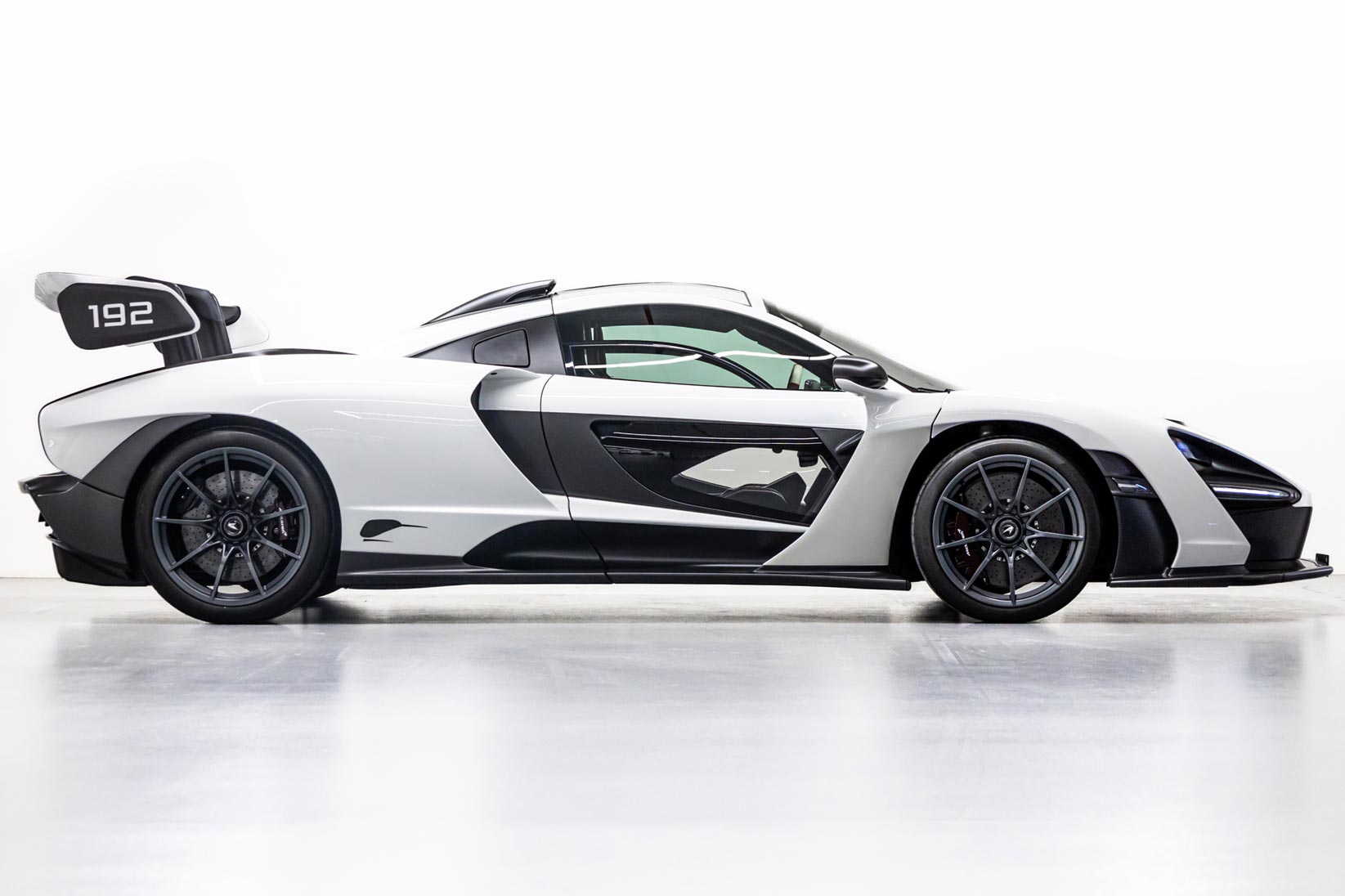2019 McLaren Senna Ayrton Senna Edition 192, 2/20