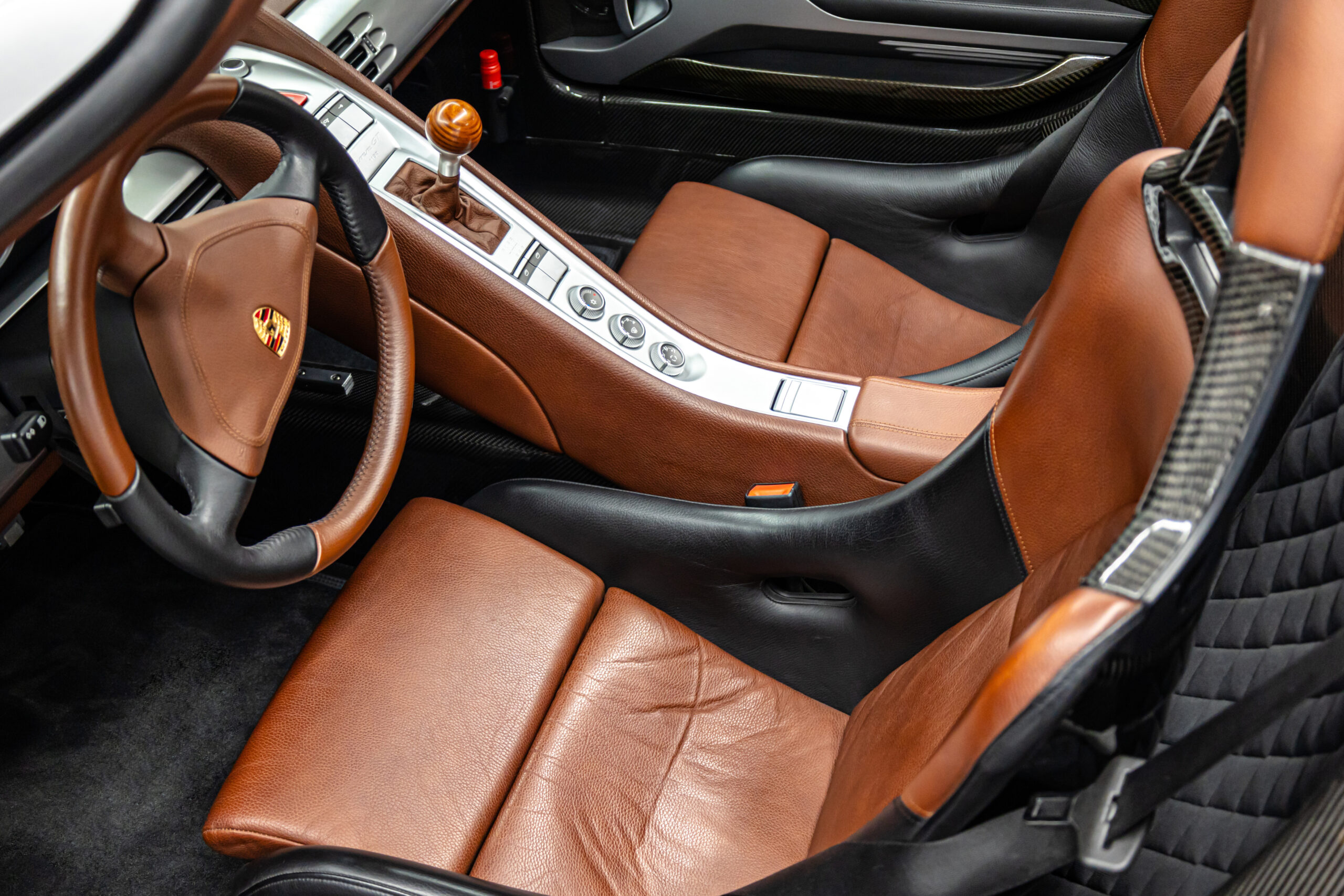 2006 Porsche Carrera GT, 13/18