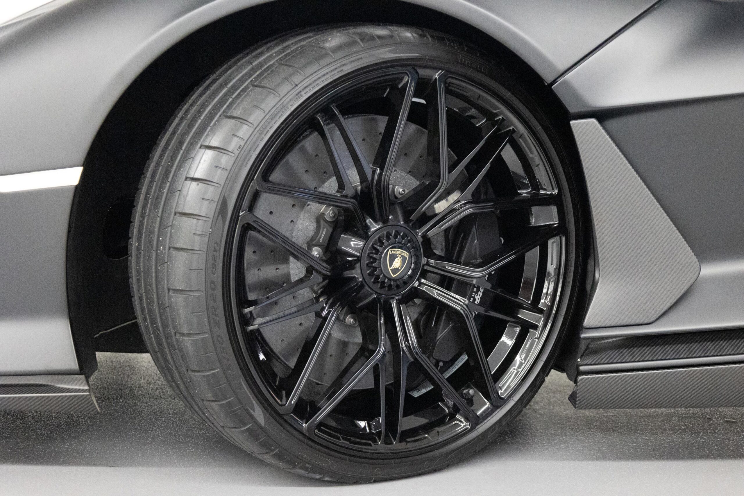 2022 Lamborghini SIÁN FKP 37, 6/20