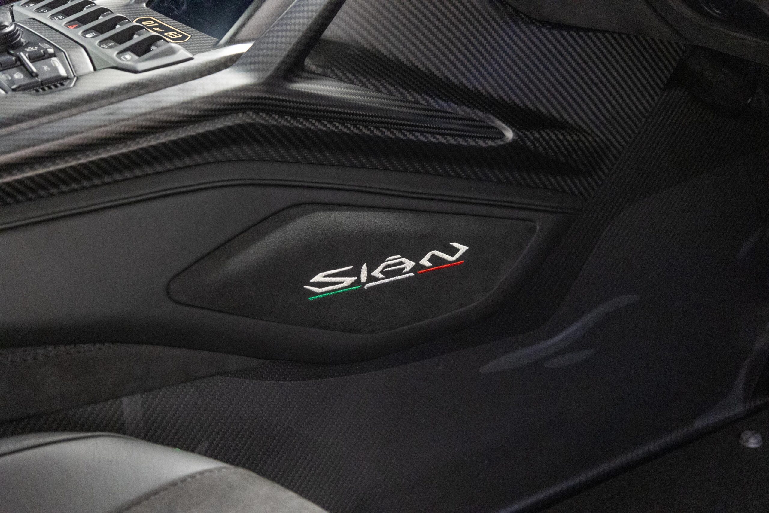 2022 Lamborghini SIÁN FKP 37, 12/20