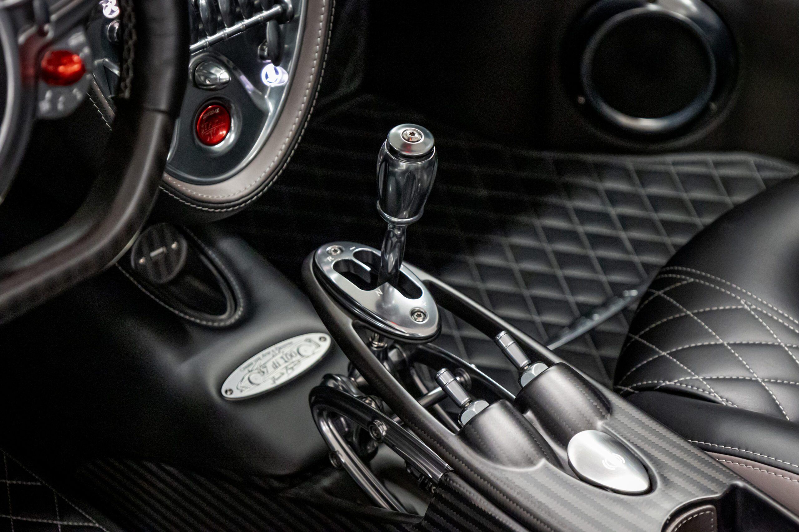 2021 Pagani Huayra Roadster, 18/20