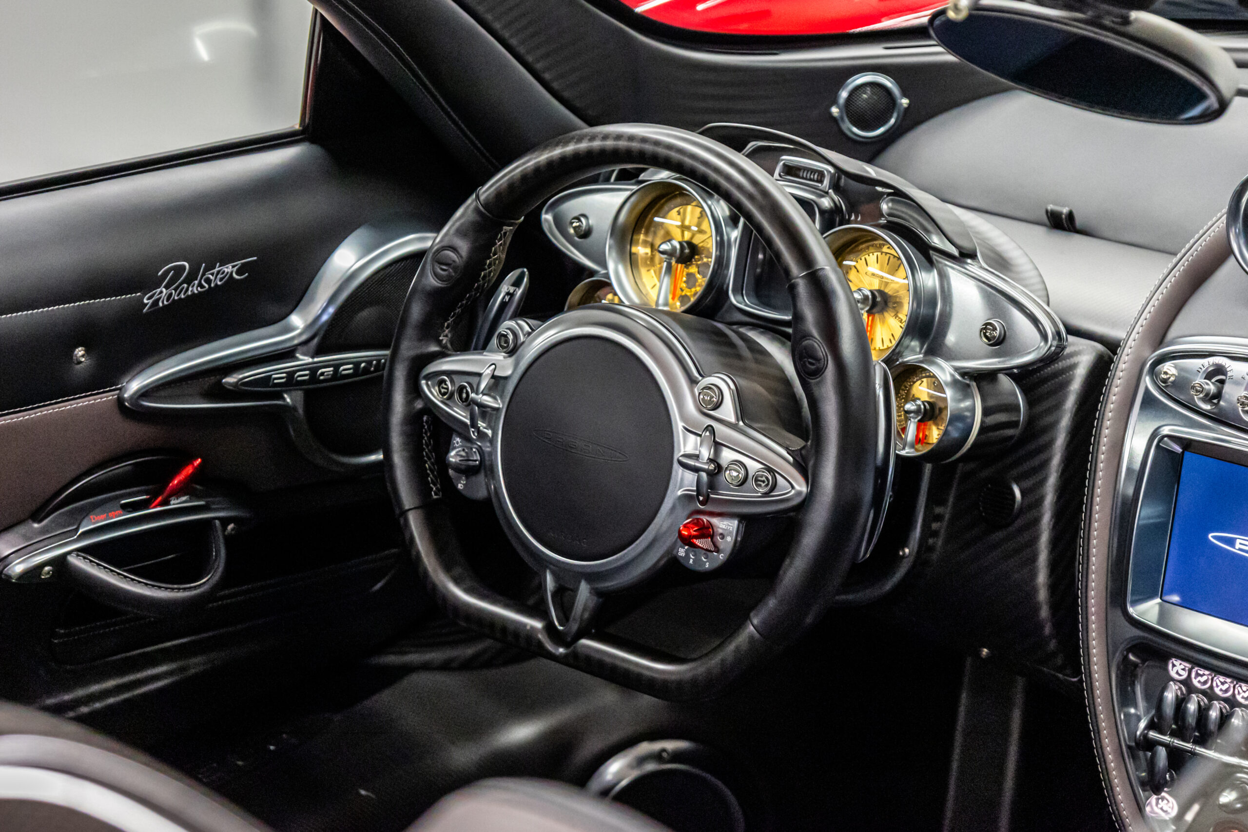2021 Pagani Huayra Roadster, 19/20